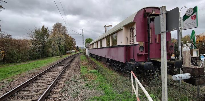 Deurer´s Rintheimer Bahnhofle